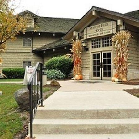 Starved Rock Lodge & Conference Center Utica 外观 照片