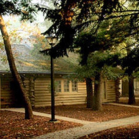 Starved Rock Lodge & Conference Center Utica 外观 照片