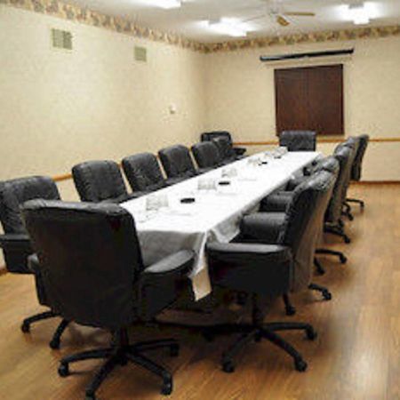 Starved Rock Lodge & Conference Center Utica 外观 照片
