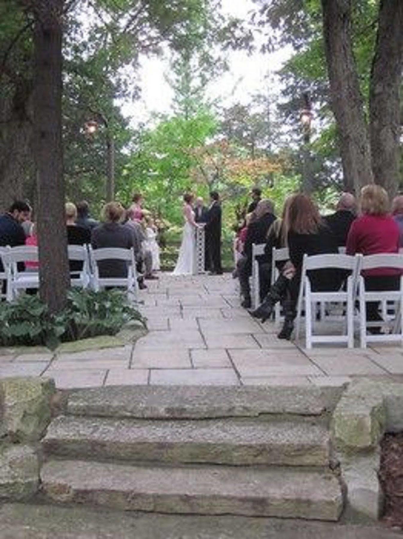 Starved Rock Lodge & Conference Center Utica 外观 照片